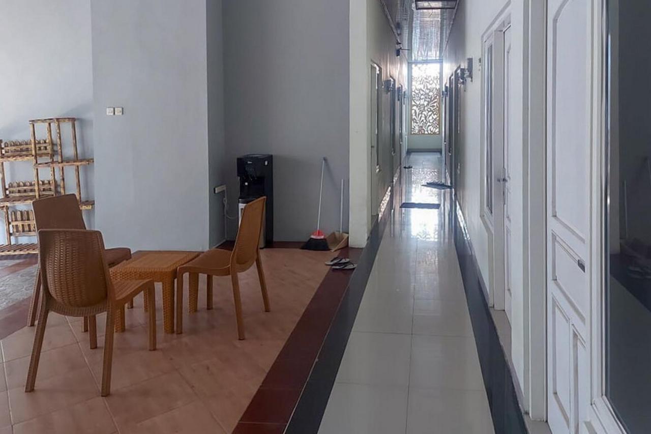 Koolkost @ Jalan Tirto Agung Hotel Srondolwetan Exterior photo